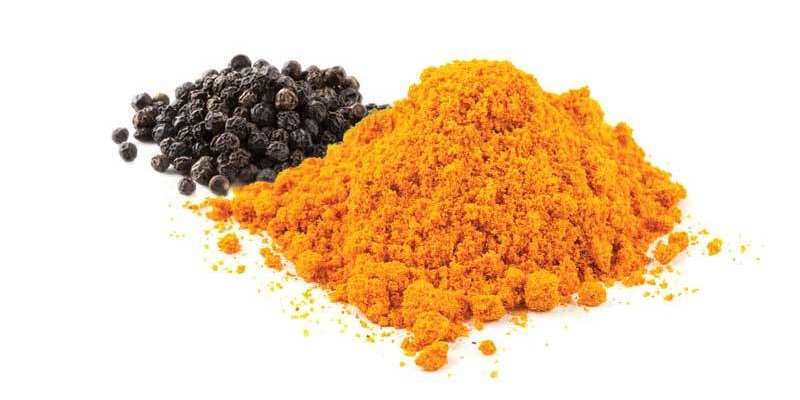 Curcuma e piperina per dimagrire: due alleati naturali